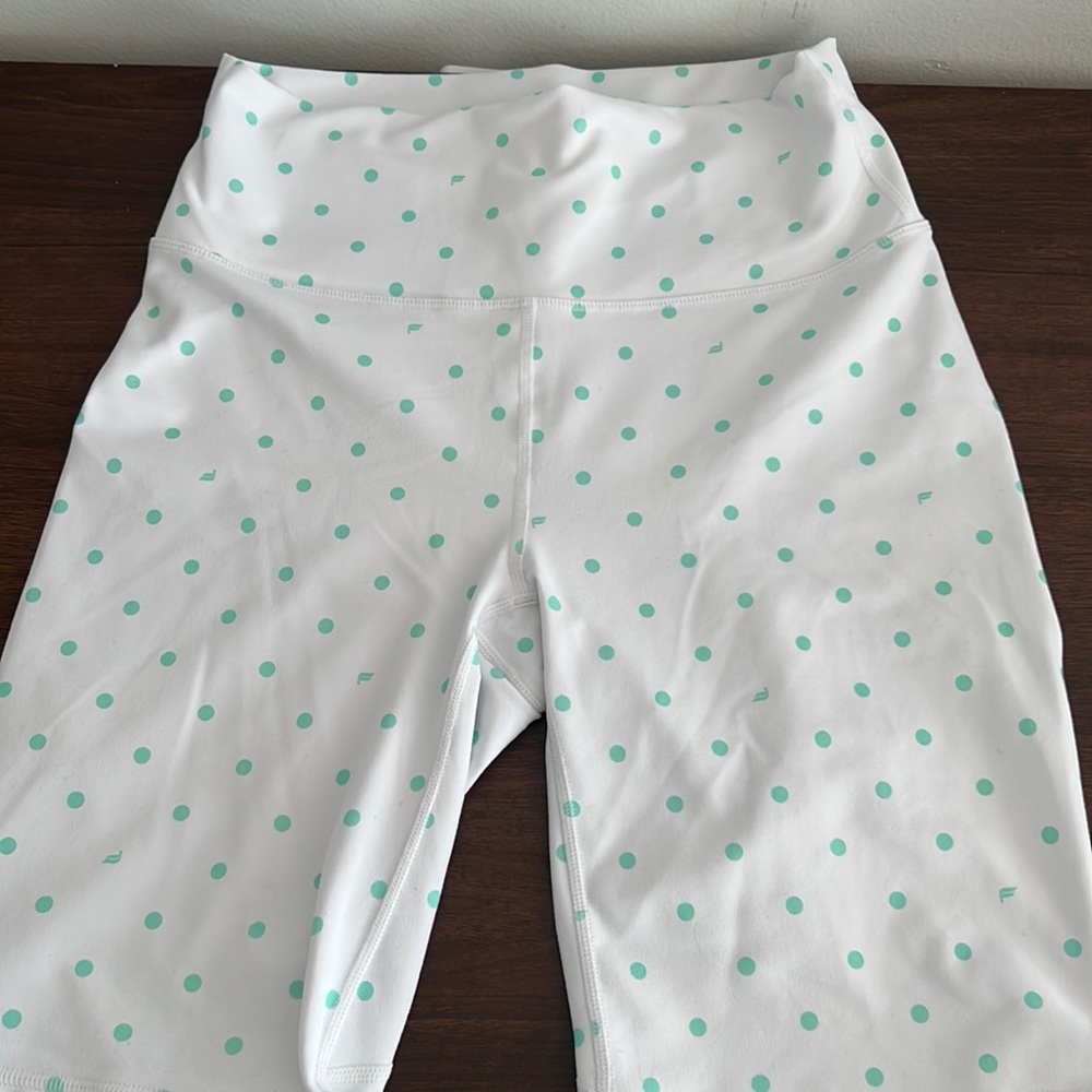 Fabletics powerhold small shorts 9”inseam